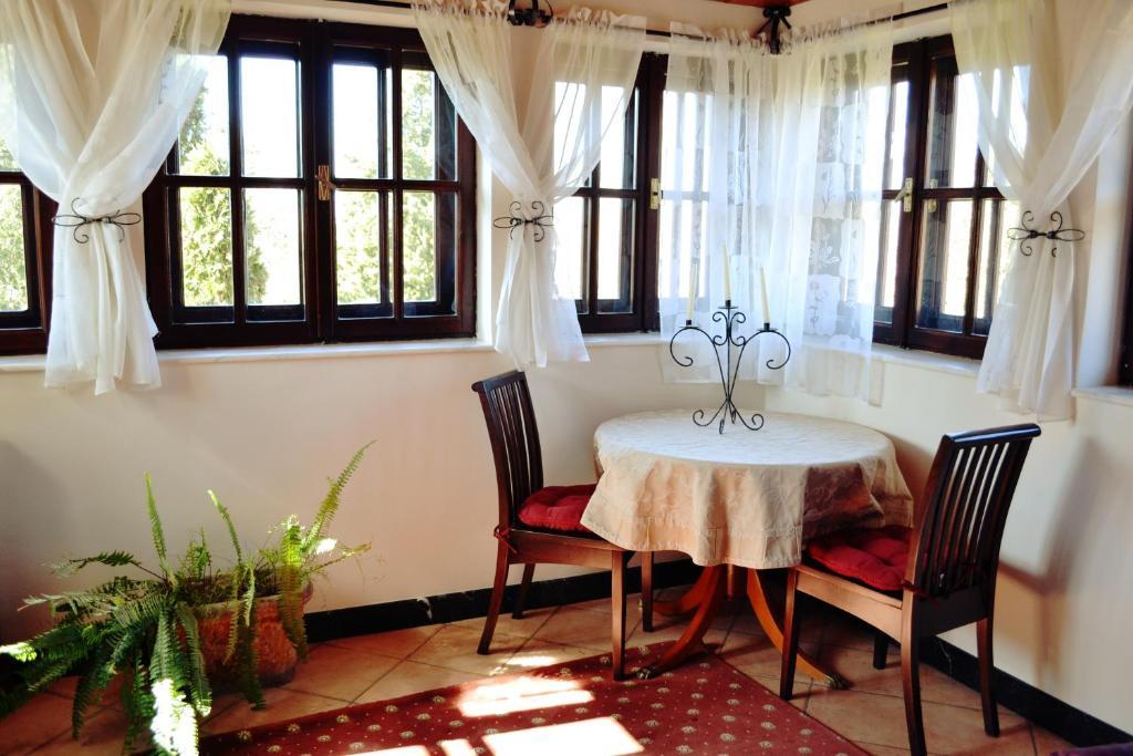 Villa Castelul Maria Banpotoc Δωμάτιο φωτογραφία